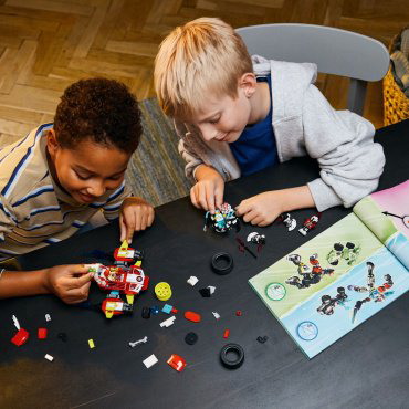 Конструктор LEGO Робот-тигр Купера и гоночный Болид Зеро, деталей 1006 шт купить,NaN