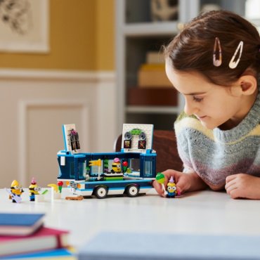 Конструктор LEGO Minions, деталей 379 шт
