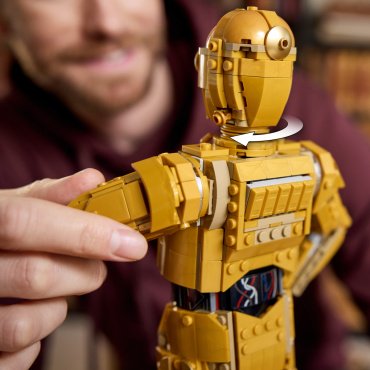 Конструктор LEGO Сборная фигура C-3PO Star Wars, деталей 1138 шт