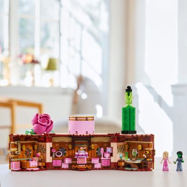 Конструктор LEGO Спальня Глинды и Эльфабы Wicked, деталей 740 шт - ForteMarket Конструктор LEGO Спальня Глинды и Эльфабы Wicked, деталей 740 шт купить,0