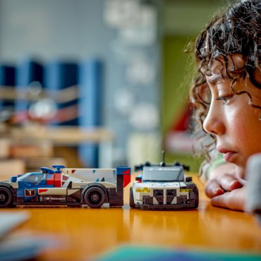 Конструктор LEGO Гоночные автомобили BMW M4 GT3 и BMW M Hybrid V8 Speed Champions, деталей 676 шт купить,NaN