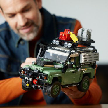 Конструктор LEGO Внедорожник Land Rover Classic Defender 90, деталей 2336 шт купить,NaN