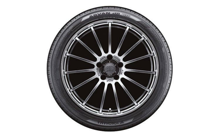 Шина Yokohama Advan DB V552 215/60 R16 95V летняя купить,41340