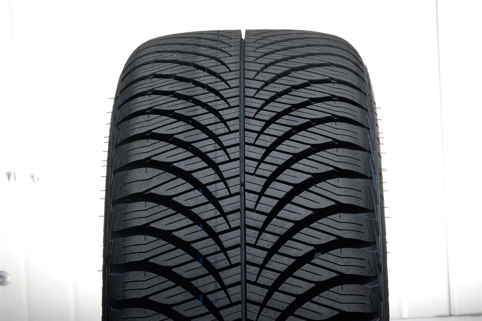 Шина Goodyear Vector 4Seasons Gen-2 SUV 225/65 R17 102H FP всесезонная купить,NaN