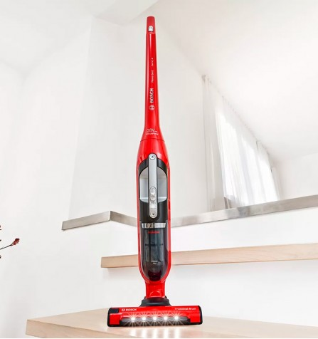 Пылесос Bosch BBH3ZOO28 красный