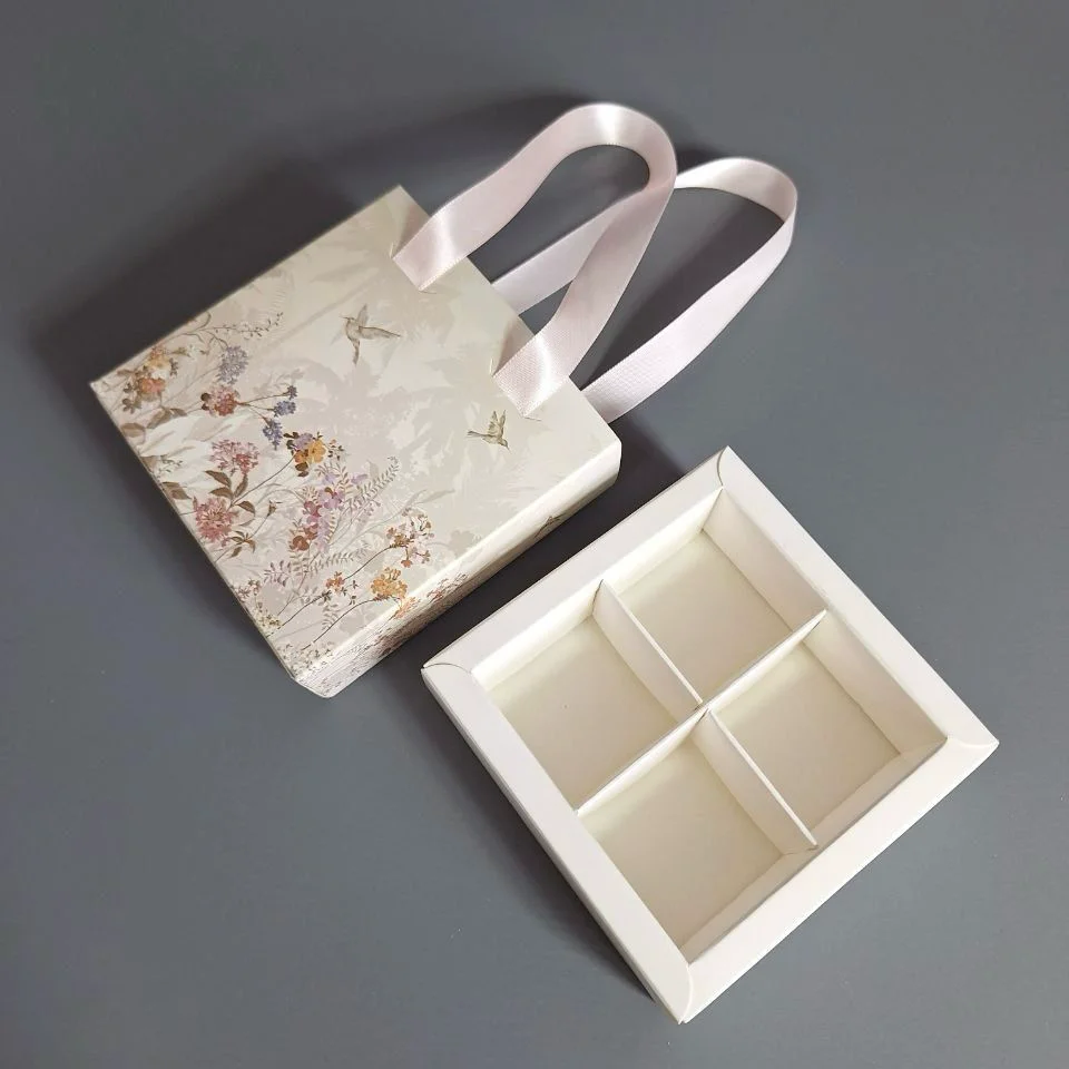 Коробка Box.kz Цени себя 10 шт