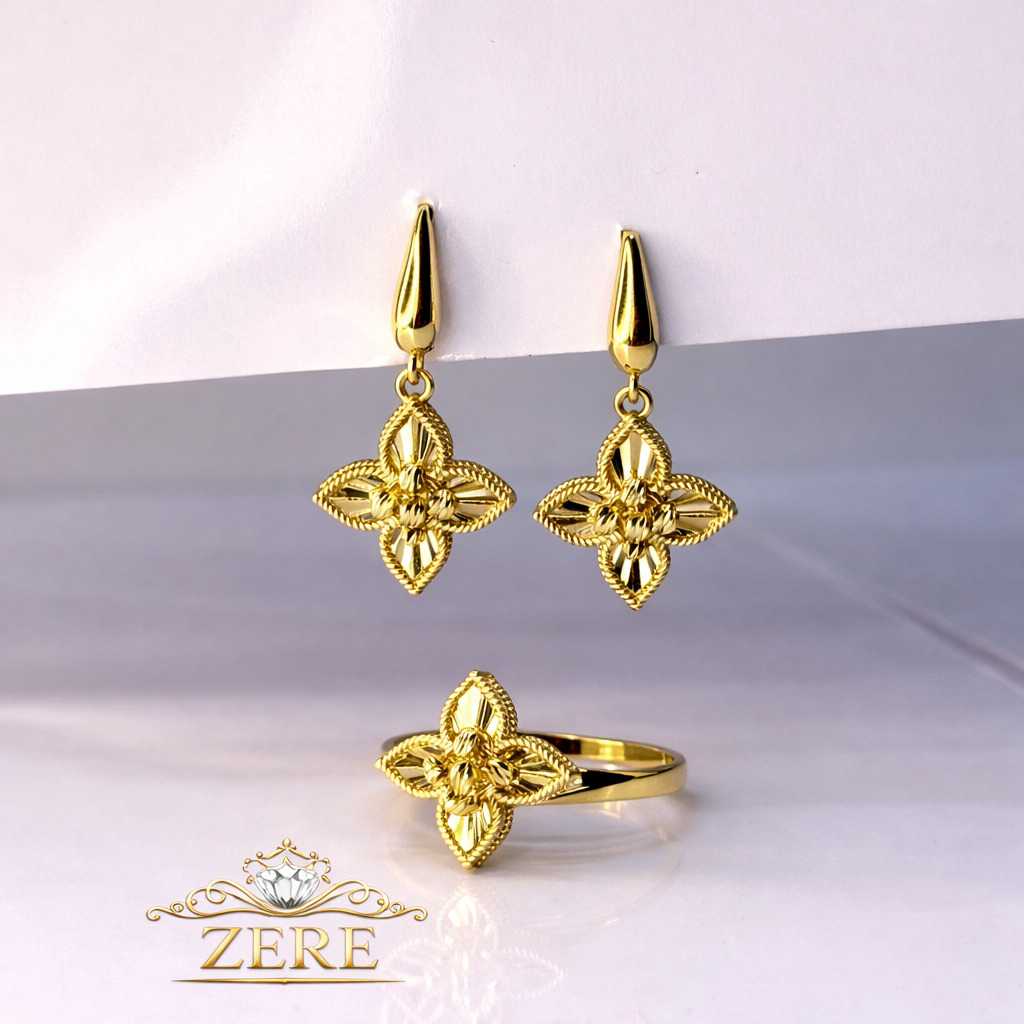 Комплект Zere ZR240321 Цветок золото 6.06гр 18.5р купить,581870