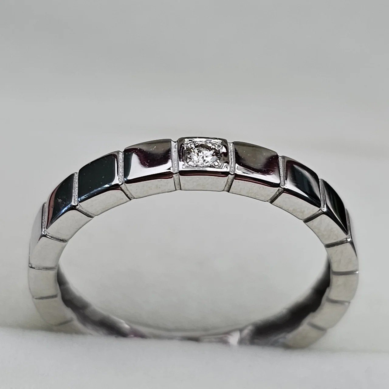 Кольцо Deimantas 109816867 18.5р 3,35гр. купить,NaN