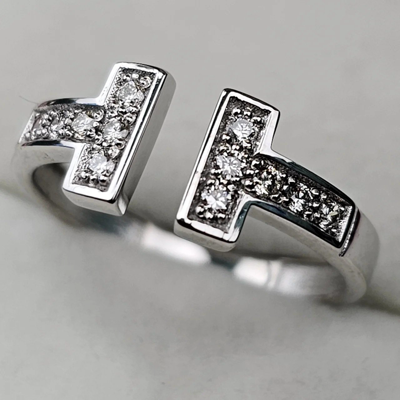 Кольцо Deimantas 109816760 17р 2,32гр. купить,NaN