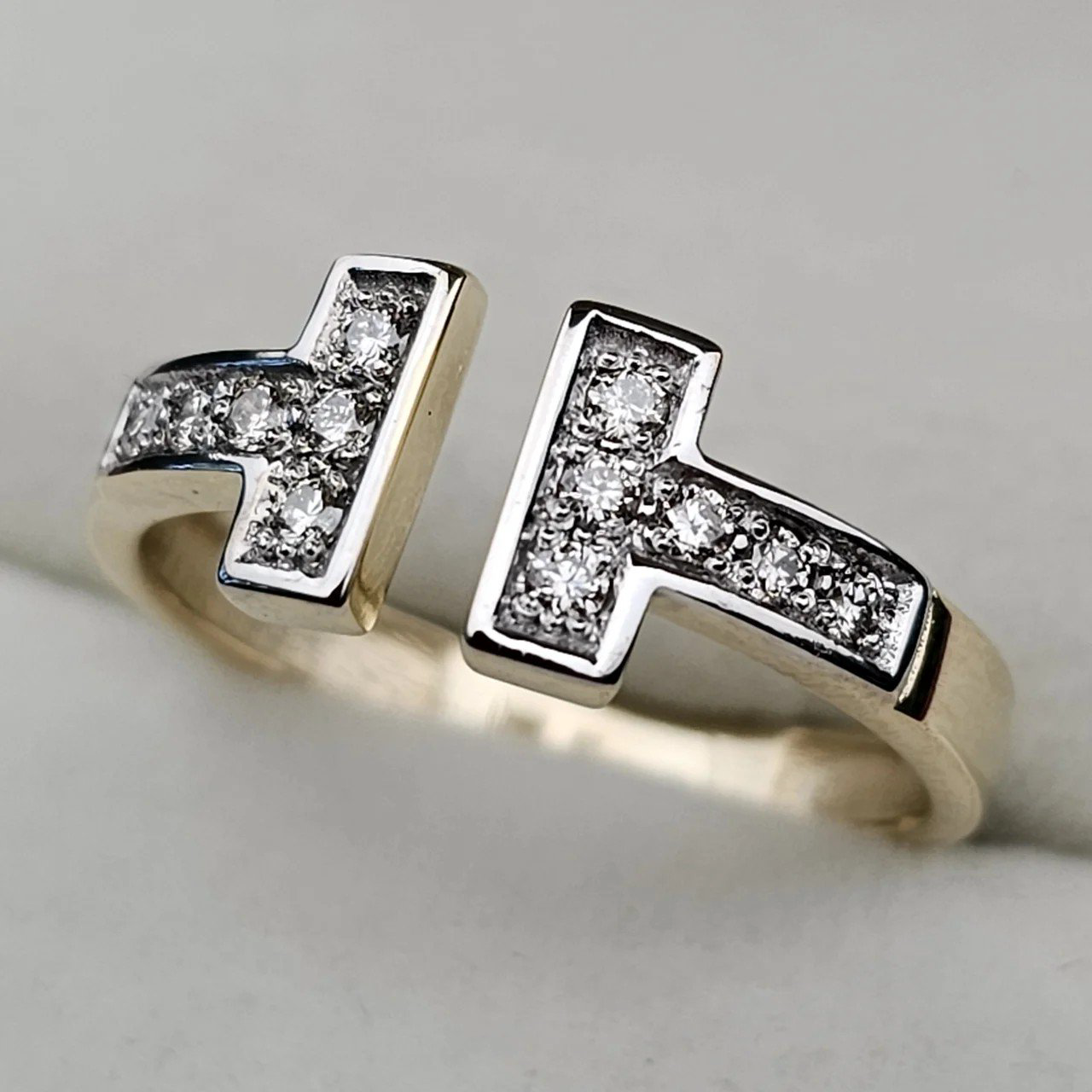 Кольцо Deimantas 109816934 17р 2,27гр. купить,NaN
