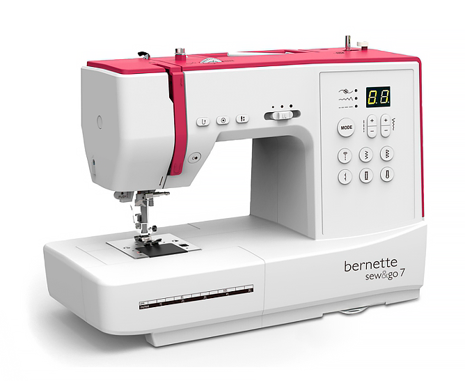 Швейная машина Bernette sew & go 7 белая