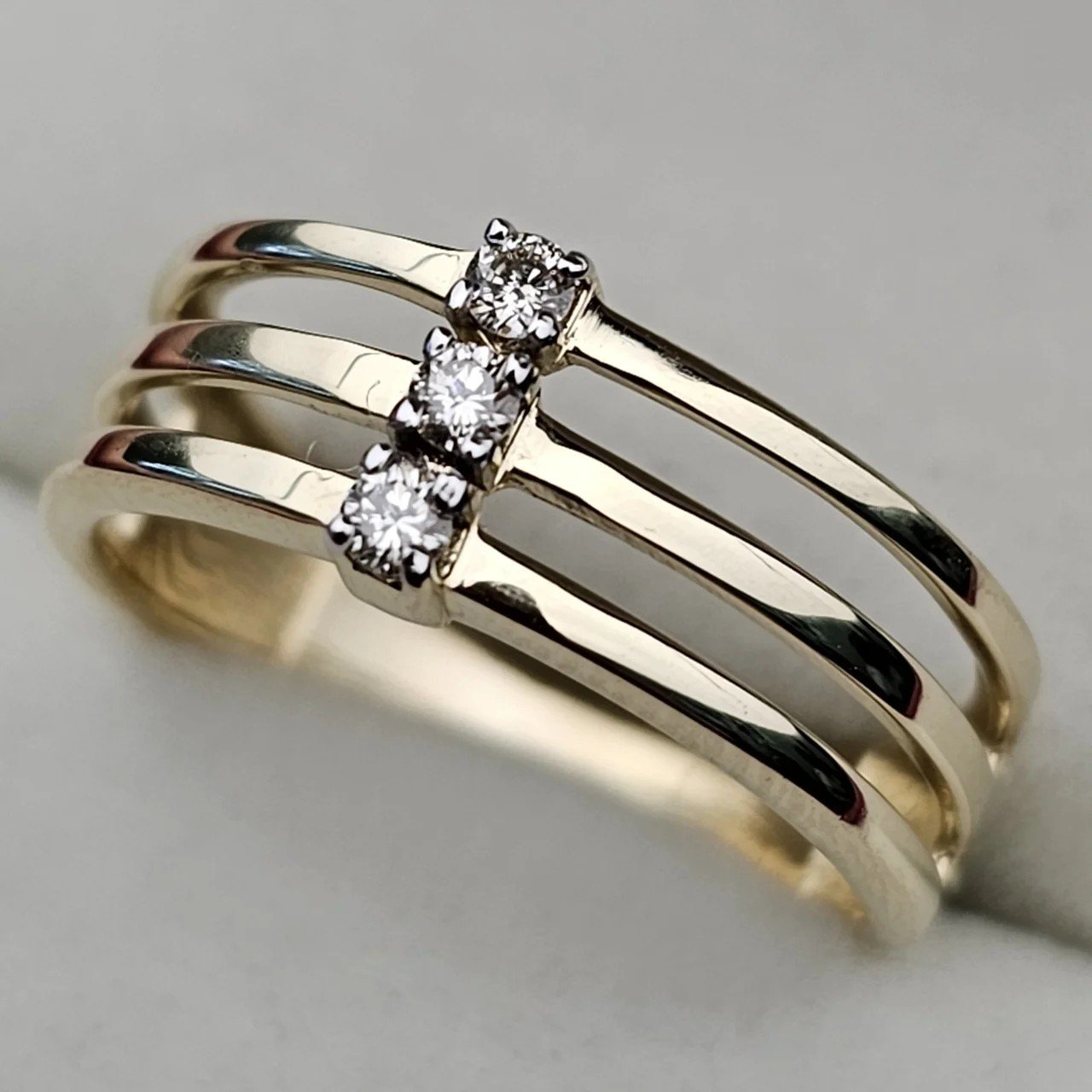 Кольцо Deimantas 109816929 17.5р 2,98гр. купить,NaN