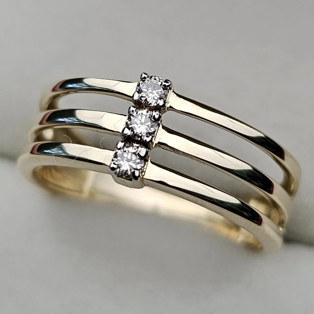 Кольцо Deimantas 109816929 17.5р 2,98гр. купить,NaN