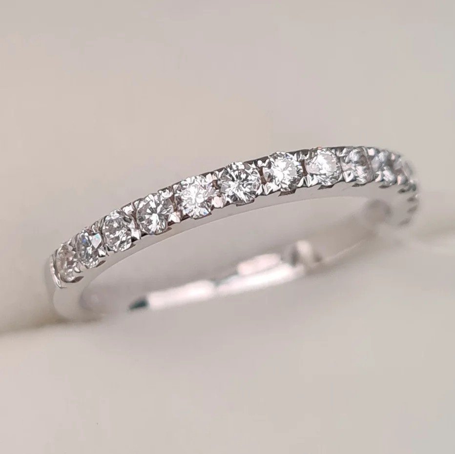 Кольцо Deimantas 109667256 17.5р 1,97гр. купить,NaN