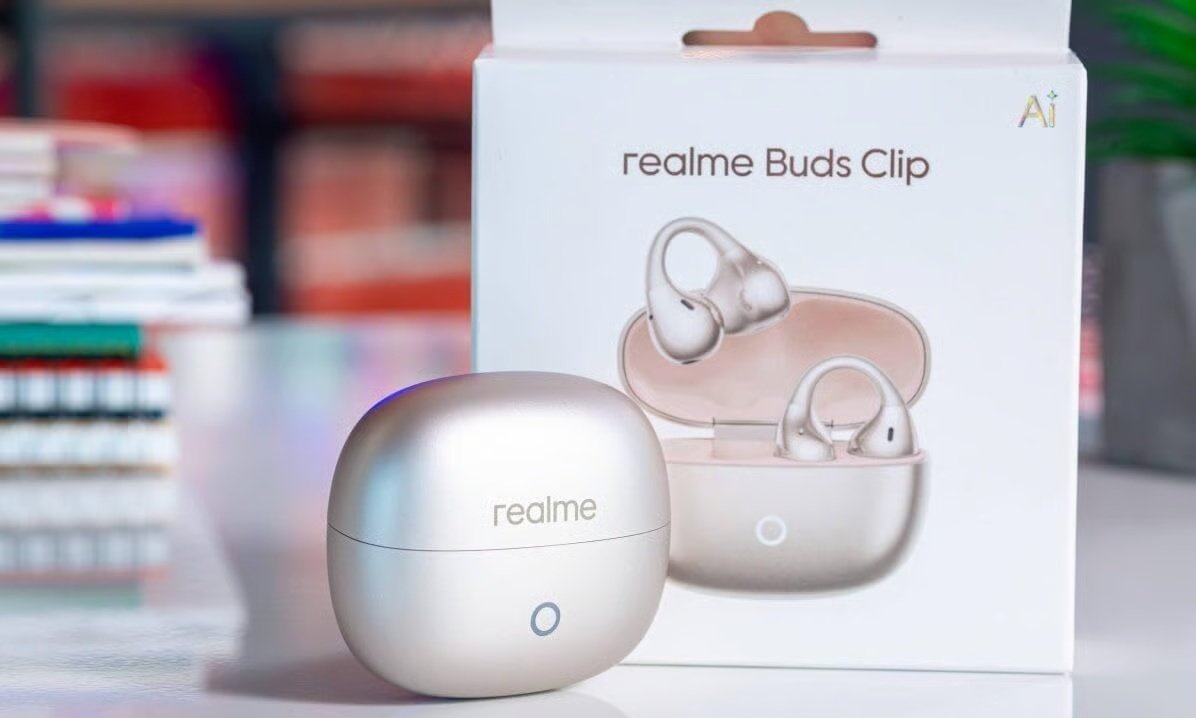 Наушники Realme Buds Clip золотистый + подарок