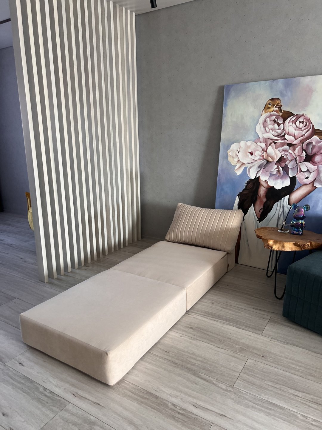Бескаркасное кресло PRESTIGE MEBEL 09 , обивка велюр, кремовый купить,NaN