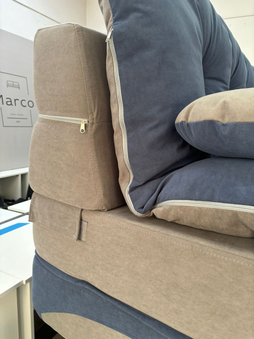 Бескаркасный диван PRESTIGE MEBEL Perinka, 200х90 см, обивка велюр, серый купить,240000