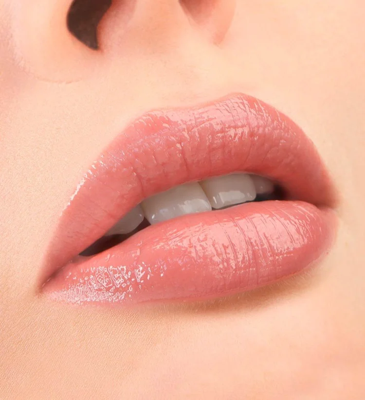 Блеск для губ Luxvisage Glass shine с эффектом объема 01 нюд купить,NaN