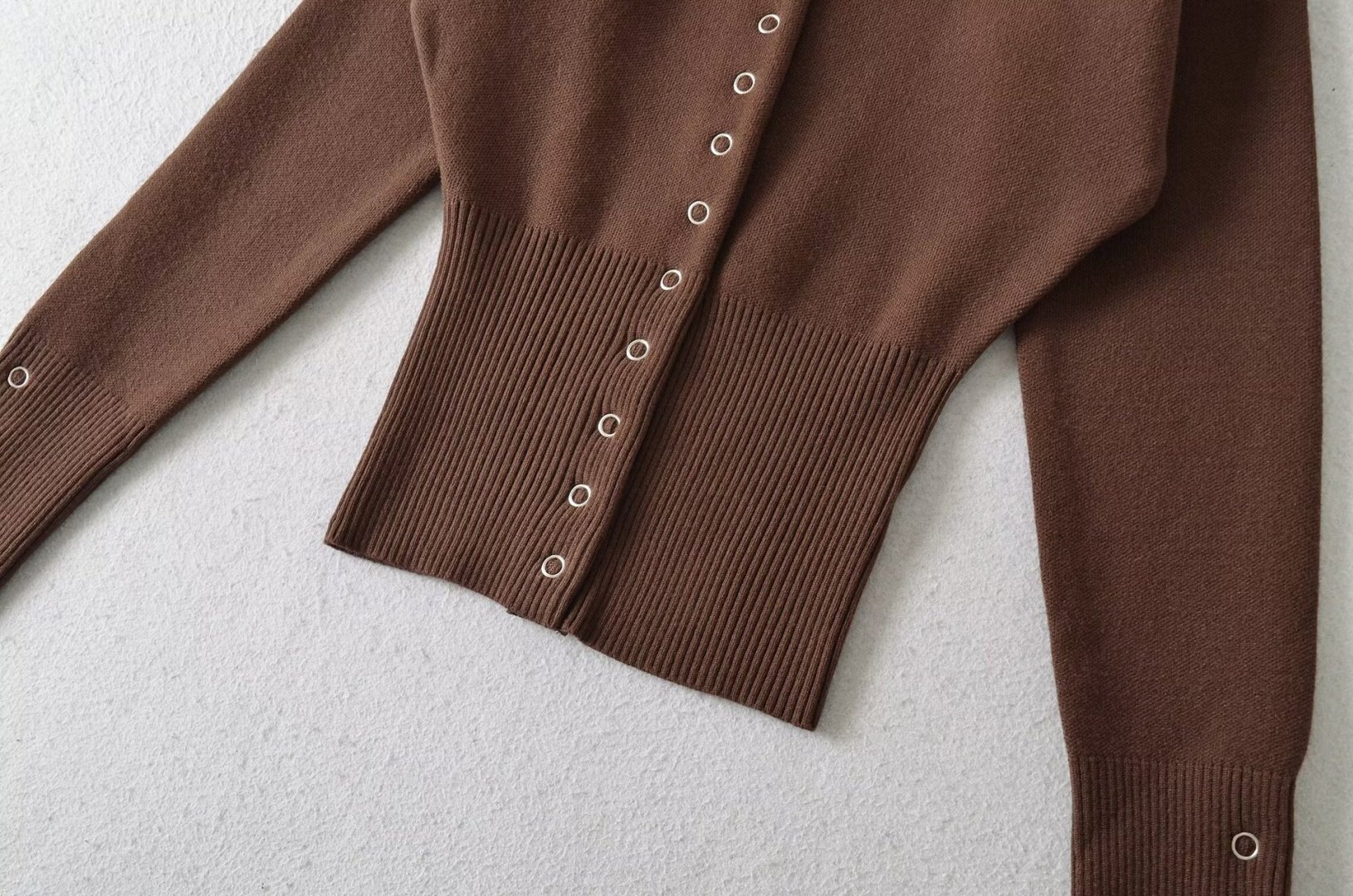 Кардиган TriumphEast Soft Knit Cardigan коричневый 46