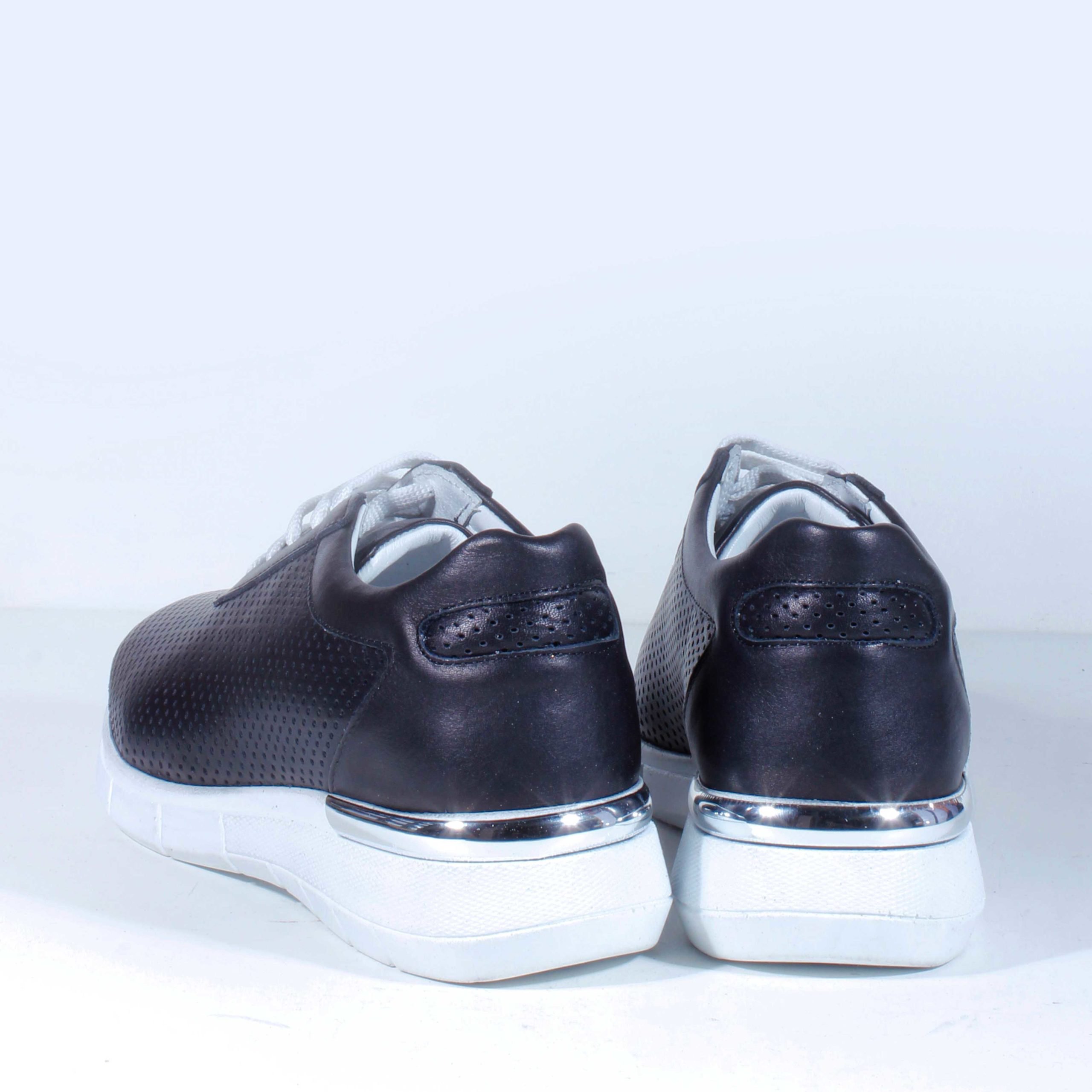 Кроссовки MFS 1001 Siyah Deri black 39 купить,NaN