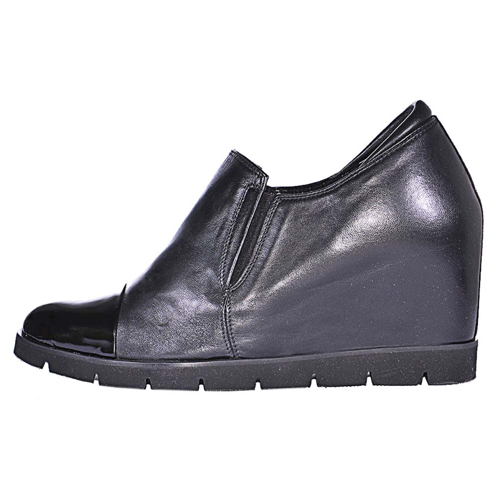 Ботинки Baldinini 749144TVENA00…F vernice nappa nero 39 купить,NaN