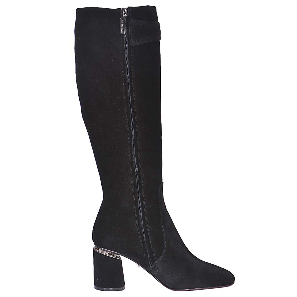 Сапоги Giorgio Fabiani F191630 nero montone 39 купить,NaN