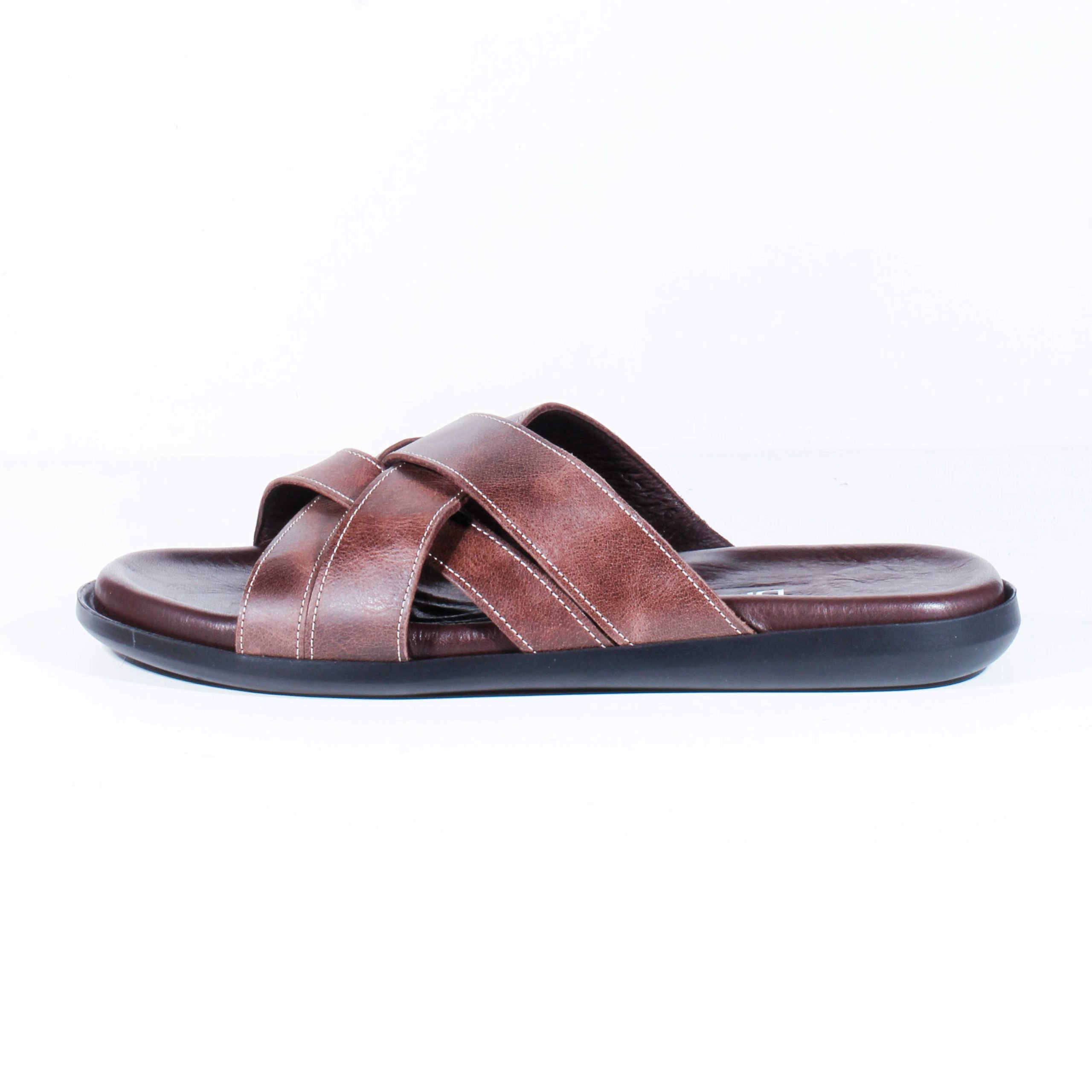 Шлепанцы Bravelli 22 brown 40 купить,NaN