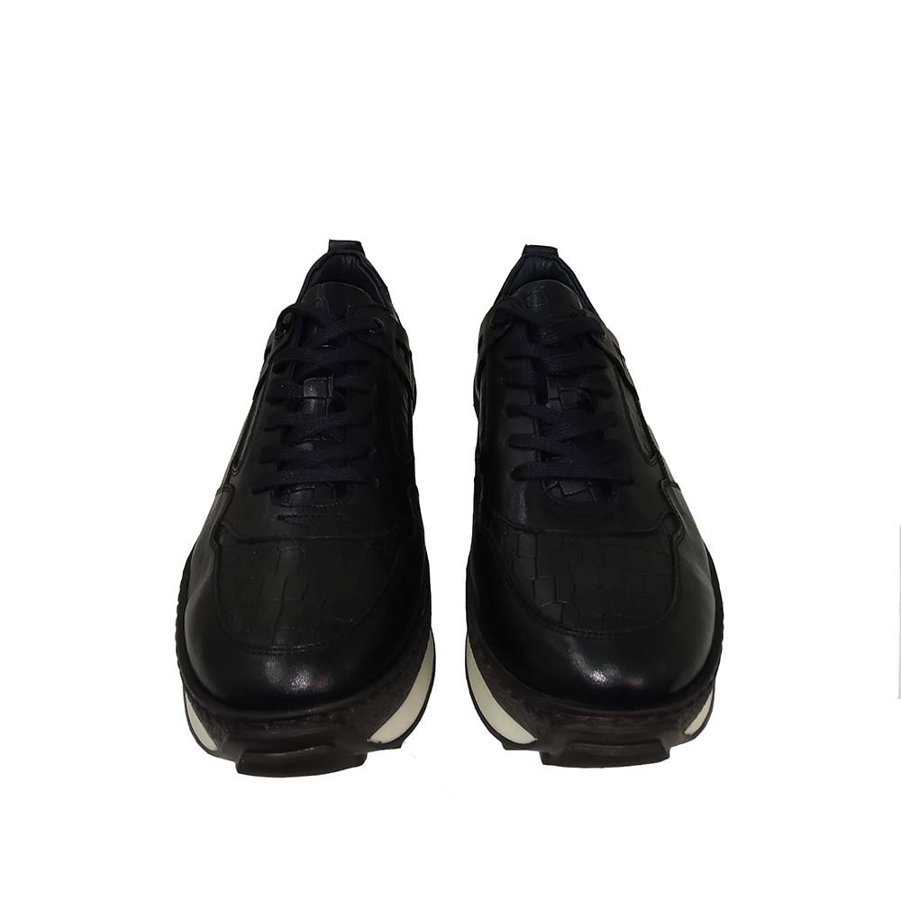 Кроссовки Bravelli Siyah Antik 91531022 black 42 купить,NaN