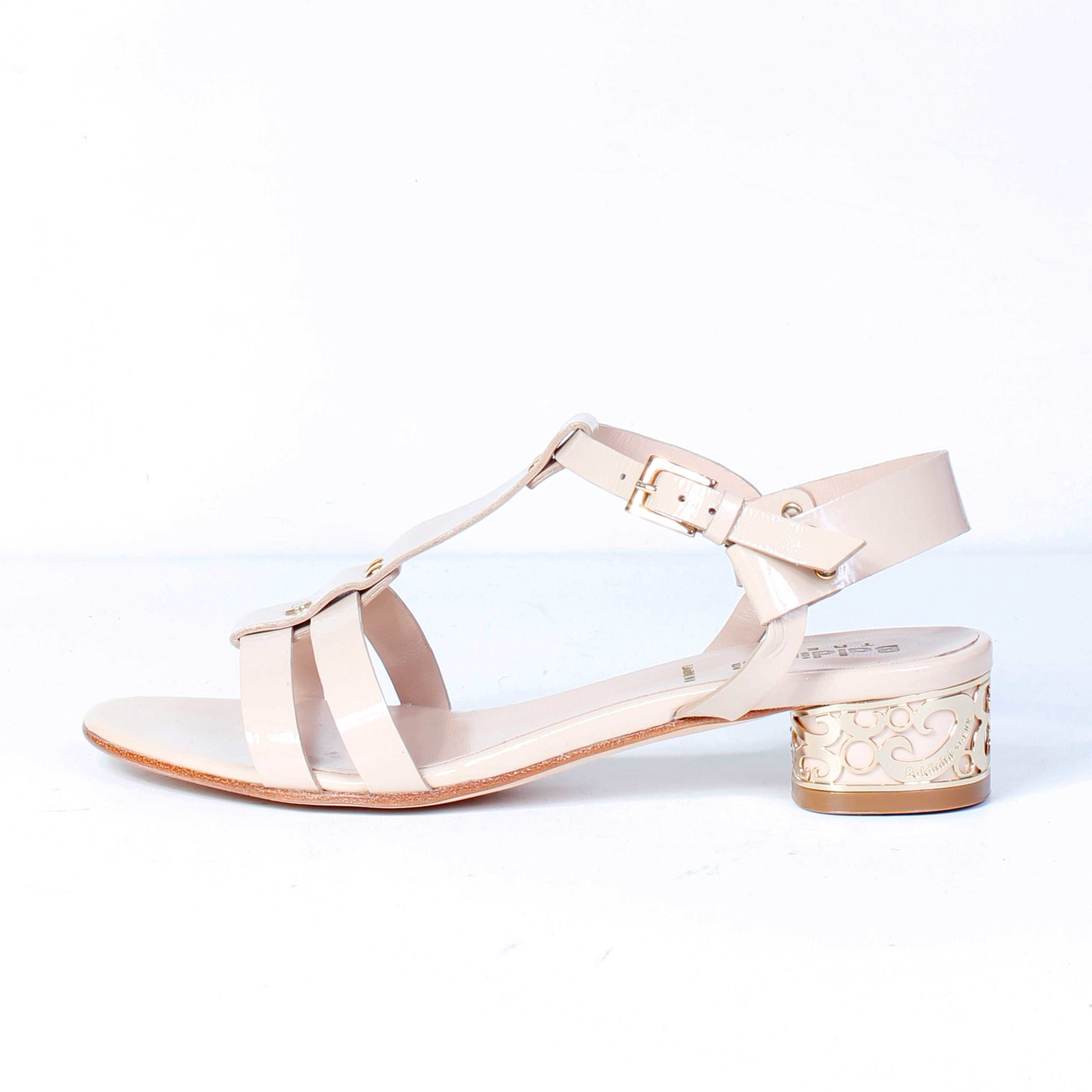 Сандалии Baldinini 398427P31QVERN2110 beige 36 купить,NaN