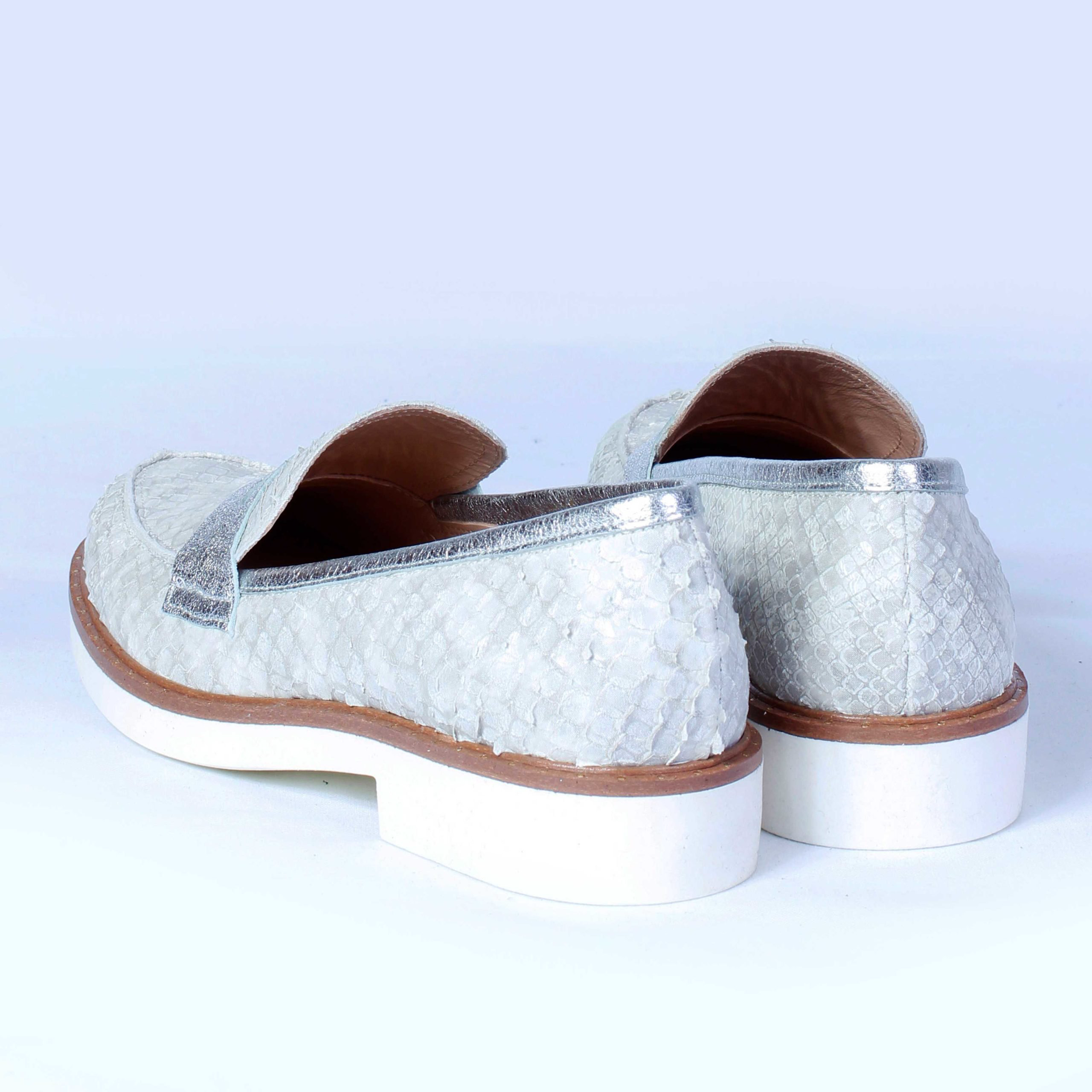 Лоферы Gilda Tonell 0706 Cobra Chiaccio grey 36 купить,NaN