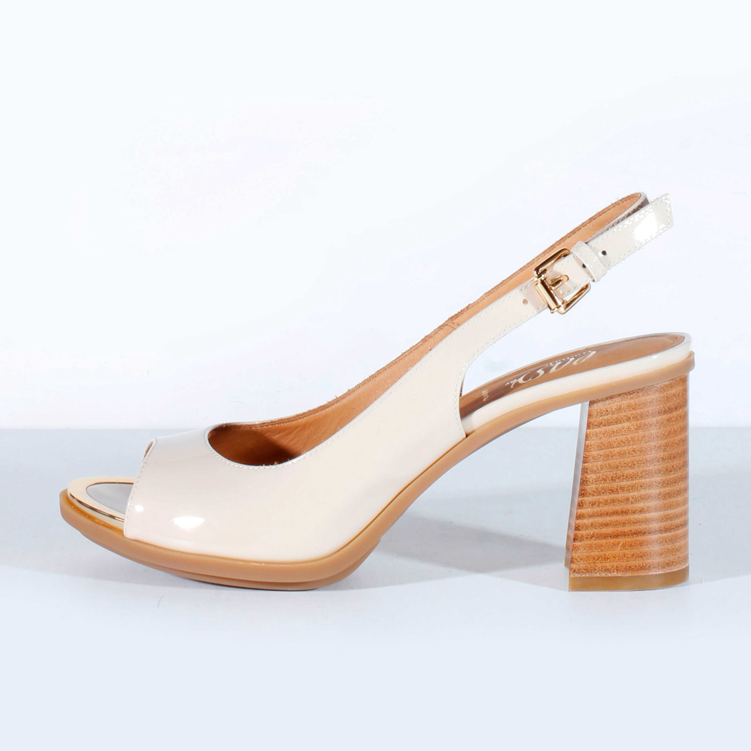 Босоножки Loriblu 7E EBS297 EB Vernice Burro 14263 beige 40
