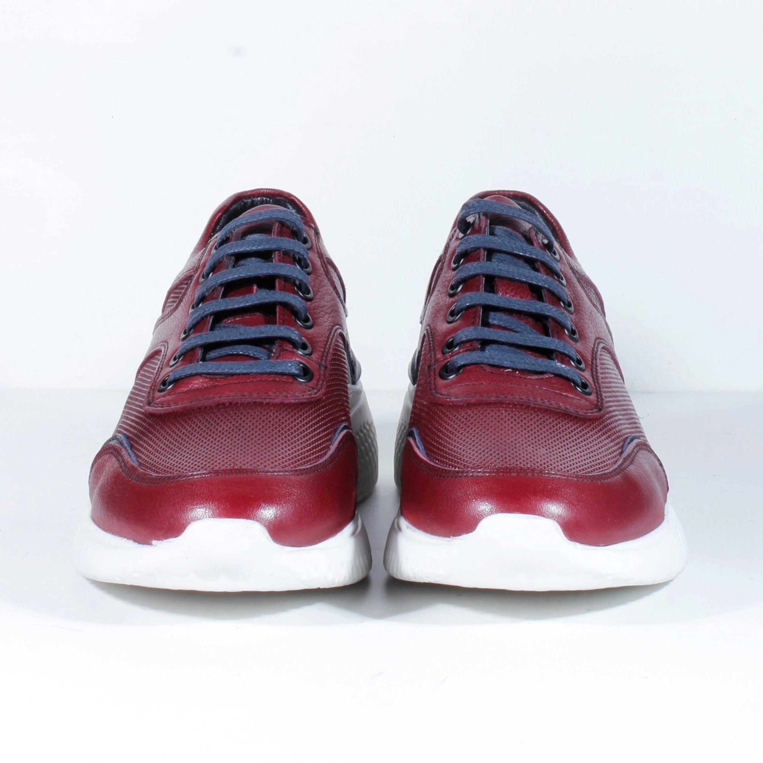 Кроссовки Bravelli 9526 bordo 43 купить,NaN