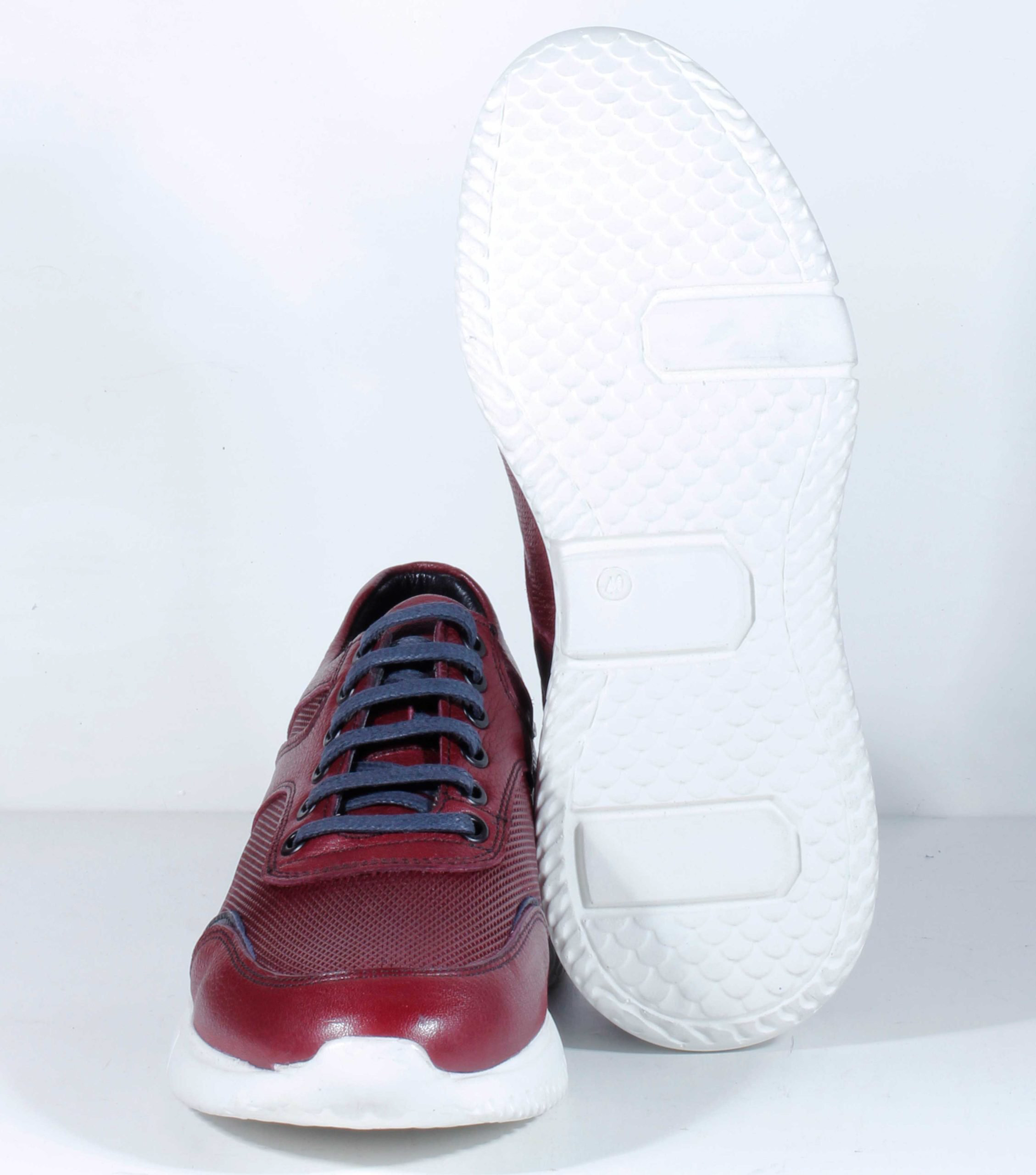 Кроссовки Bravelli 9526 bordo 43 купить,NaN