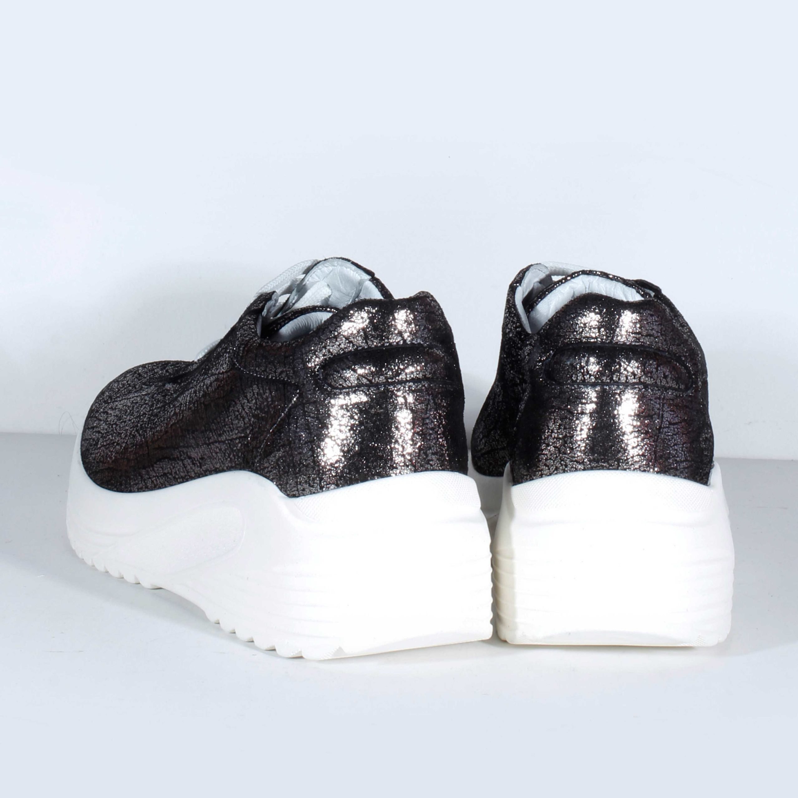 Кроссовки MFS 2419.838 black 40 купить,NaN