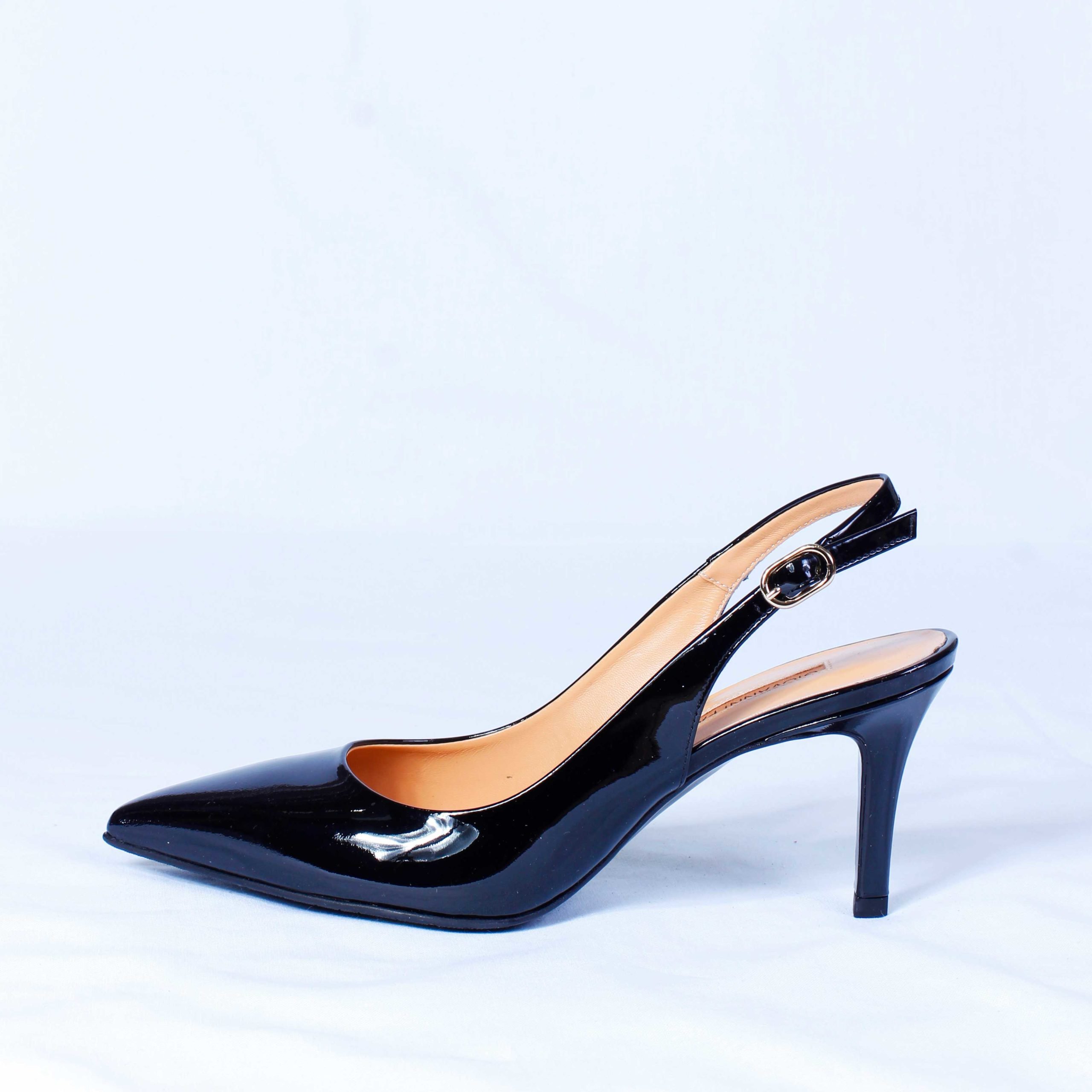 Босоножки Giovanni Fabiani G3418 black 35,5 купить,NaN