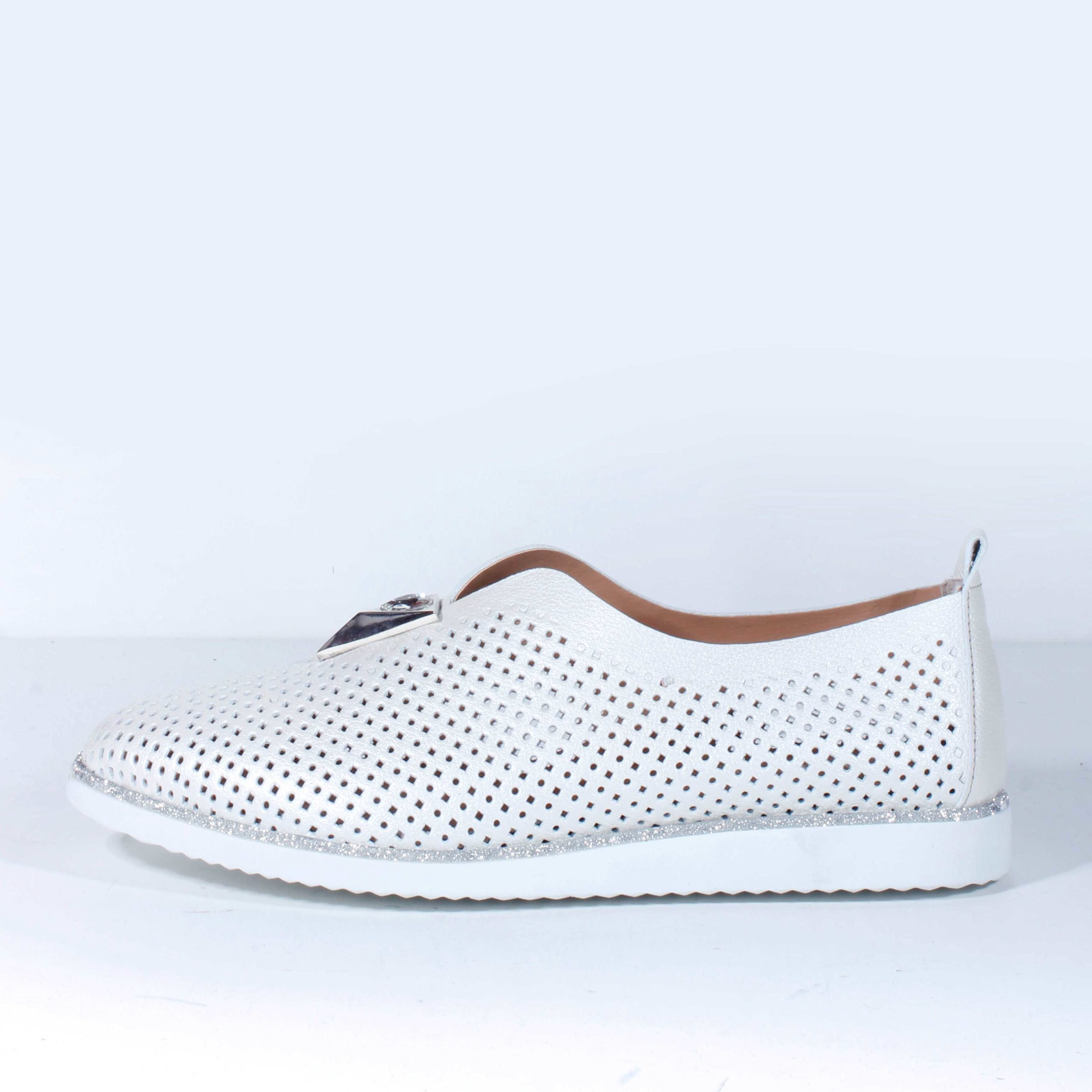 Лоферы Magza 3275.5236 white 39