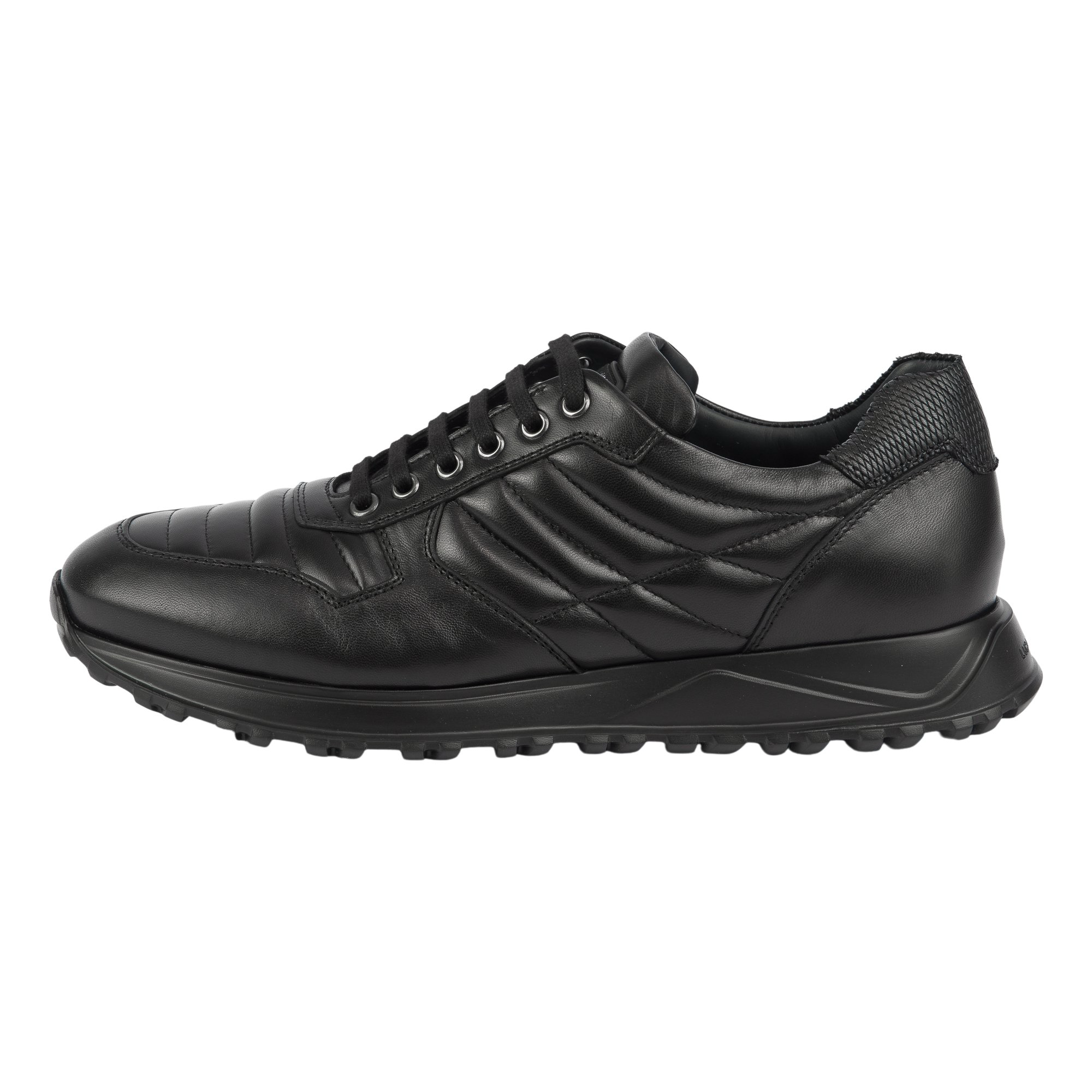 Кроссовки Lucaguerrini 1116 nappa nero 41,5 купить,131100
