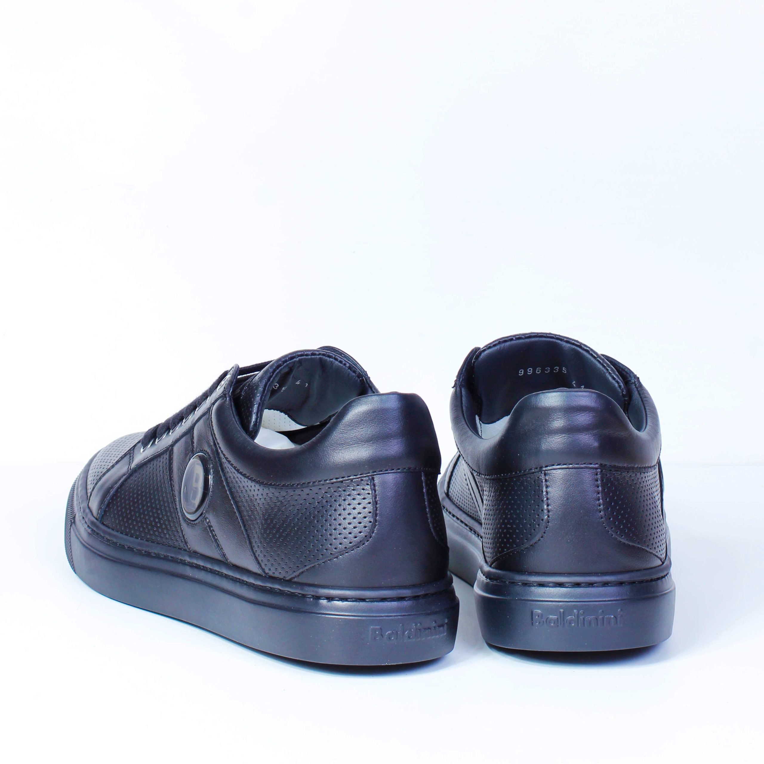 Кеды Baldinini 996335XNAPP000000NXX nappa nero 44  купить,NaN