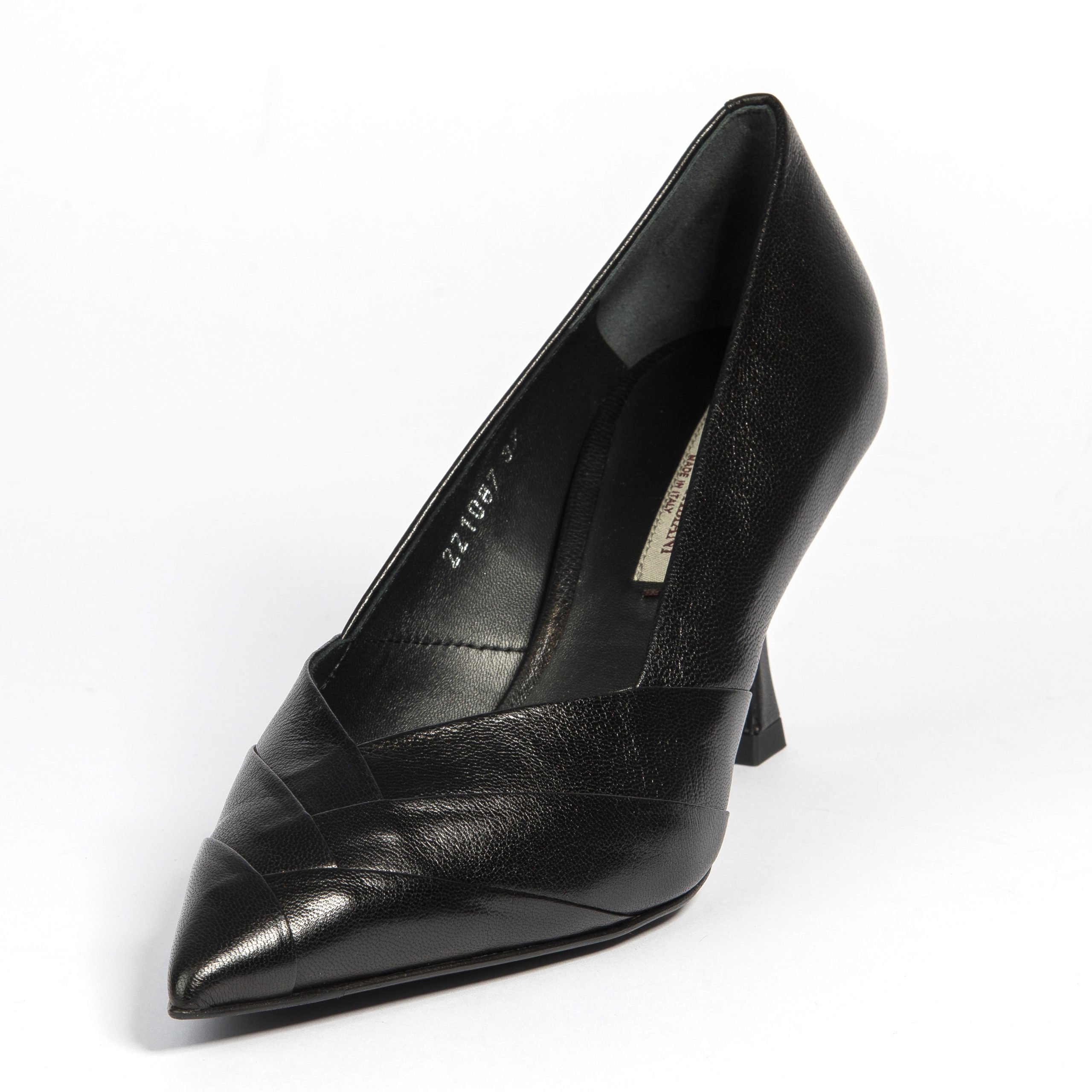 Туфли Giorgio Fabiani F221087 black 39 