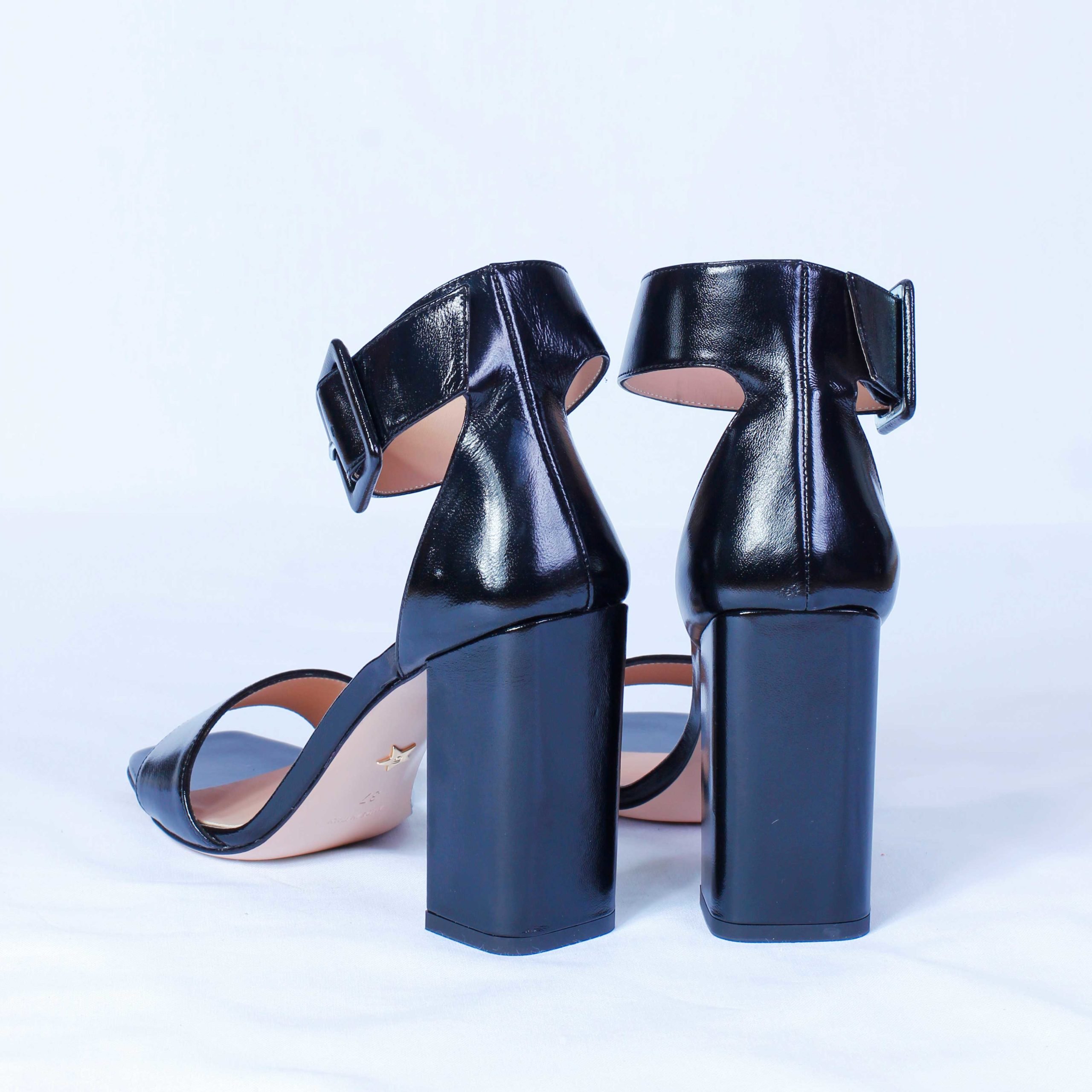 Босоножки Giorgio Fabiani F201085H black 38 купить,0