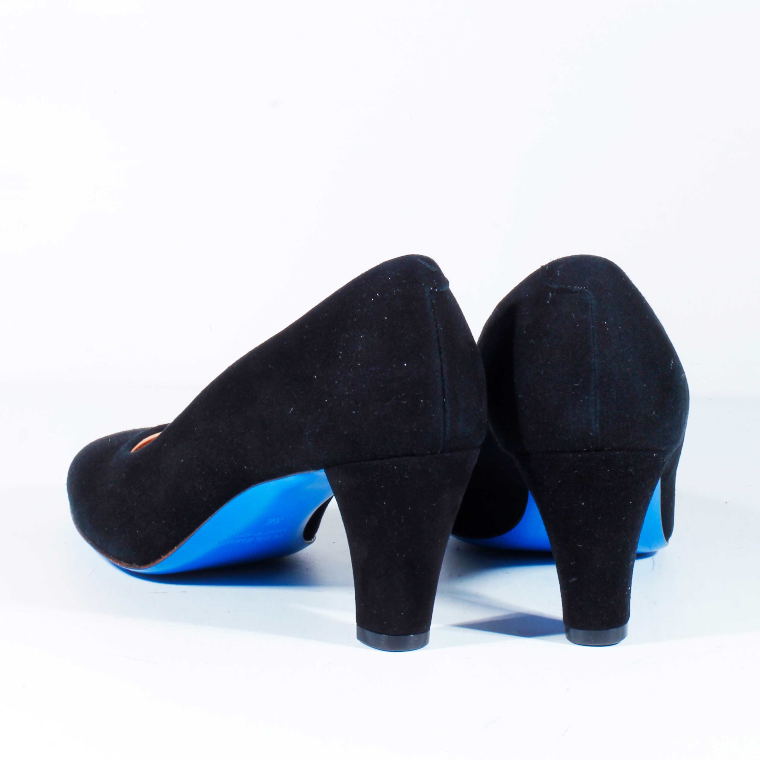 Туфли De Robert 4138 camoscio nero 36 купить,NaN