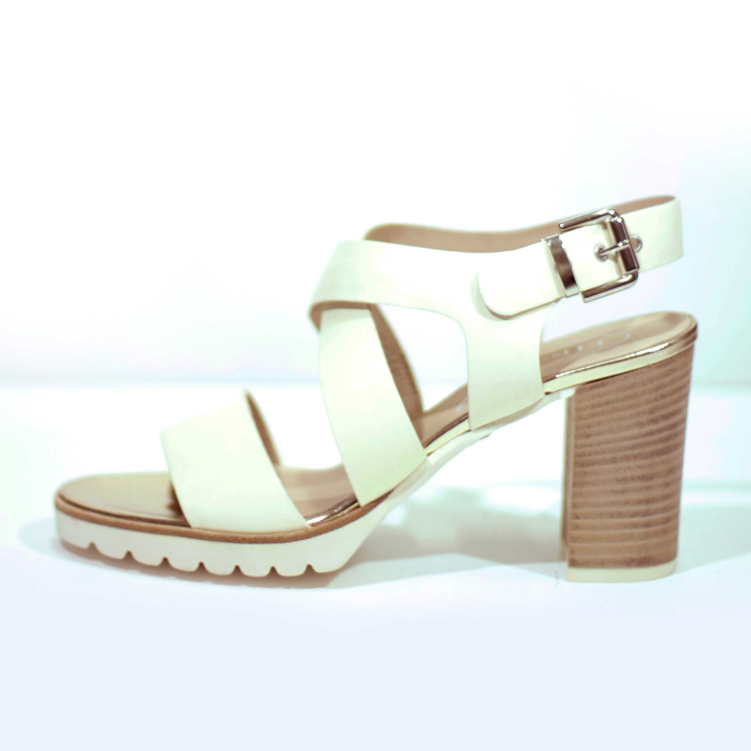 Босоножки Tine`s 5522 ivory 40