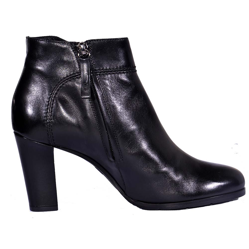 Полусапоги De Robert 3369 black 40 купить,NaN