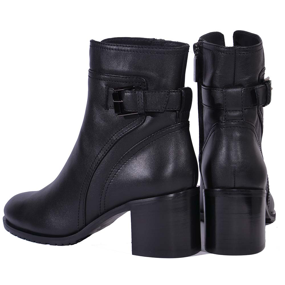 Полусапоги Giorgio Fabiani F202057 black 38.5 купить,141450