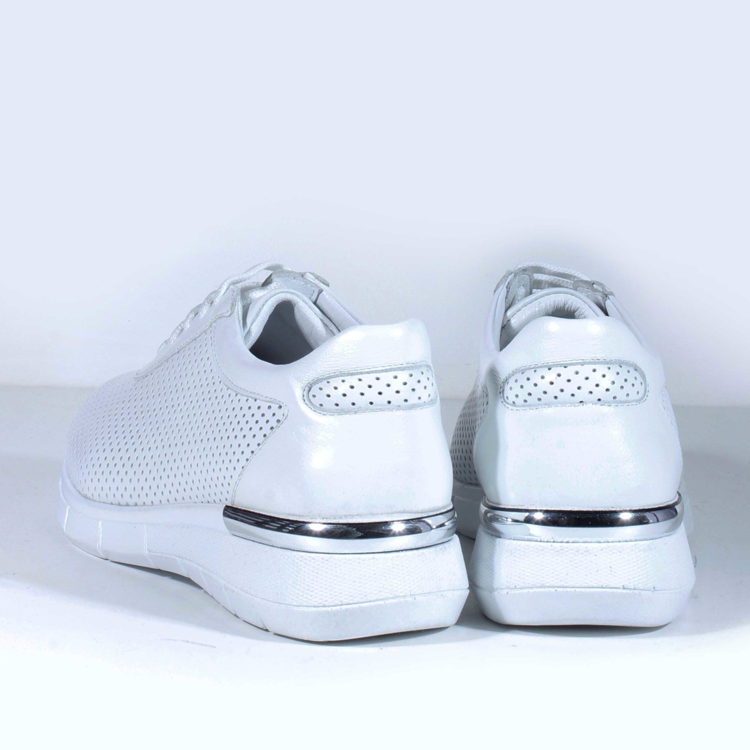 Кроссовки MFS 1001 Beiyaz Deri white 39 купить,NaN