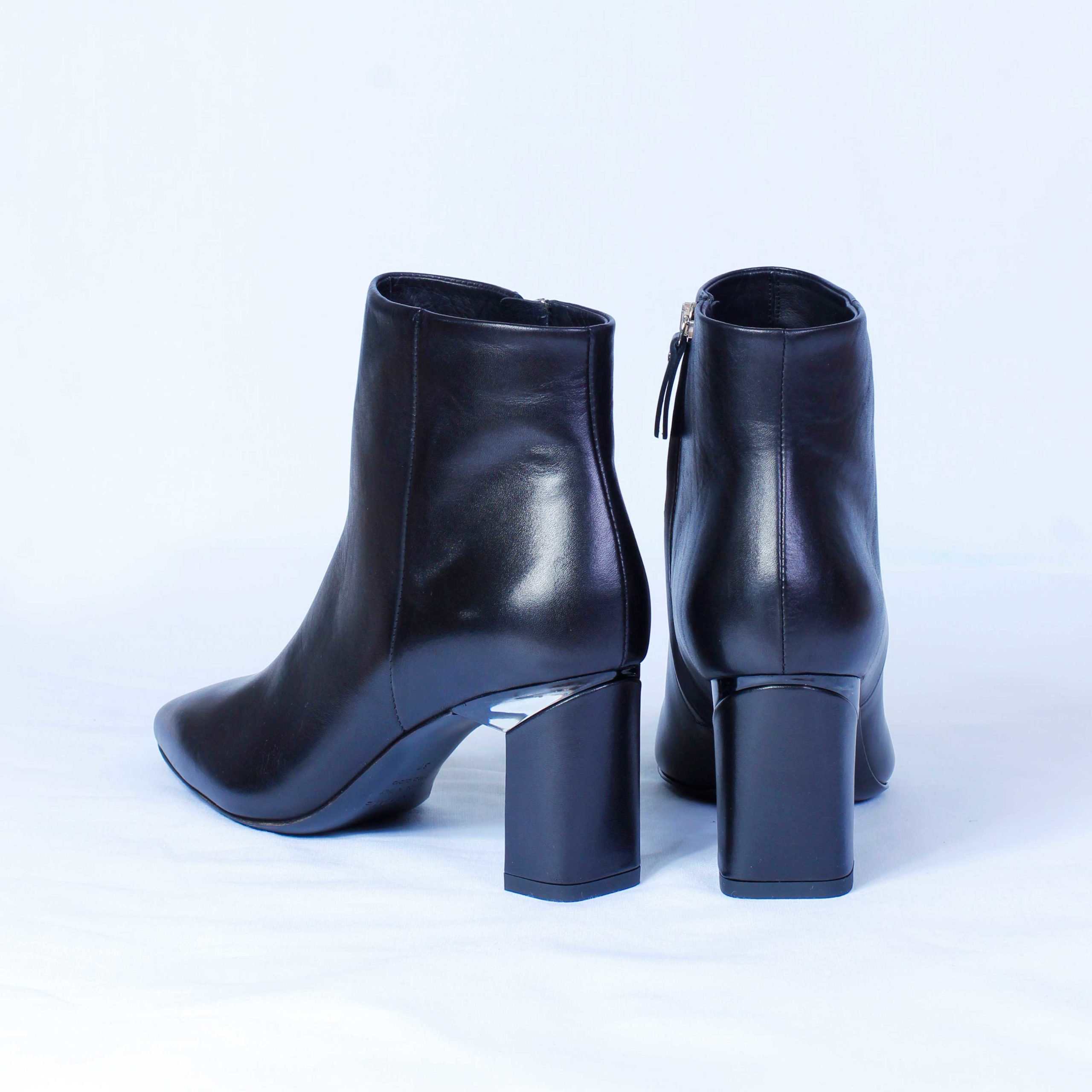 Полусапоги Vic Matie 1X8480D.X18X02010 black 37,5 - ForteMarket Полусапоги Vic Matie 1X8480D.X18X02010 black 37,5 купить,0