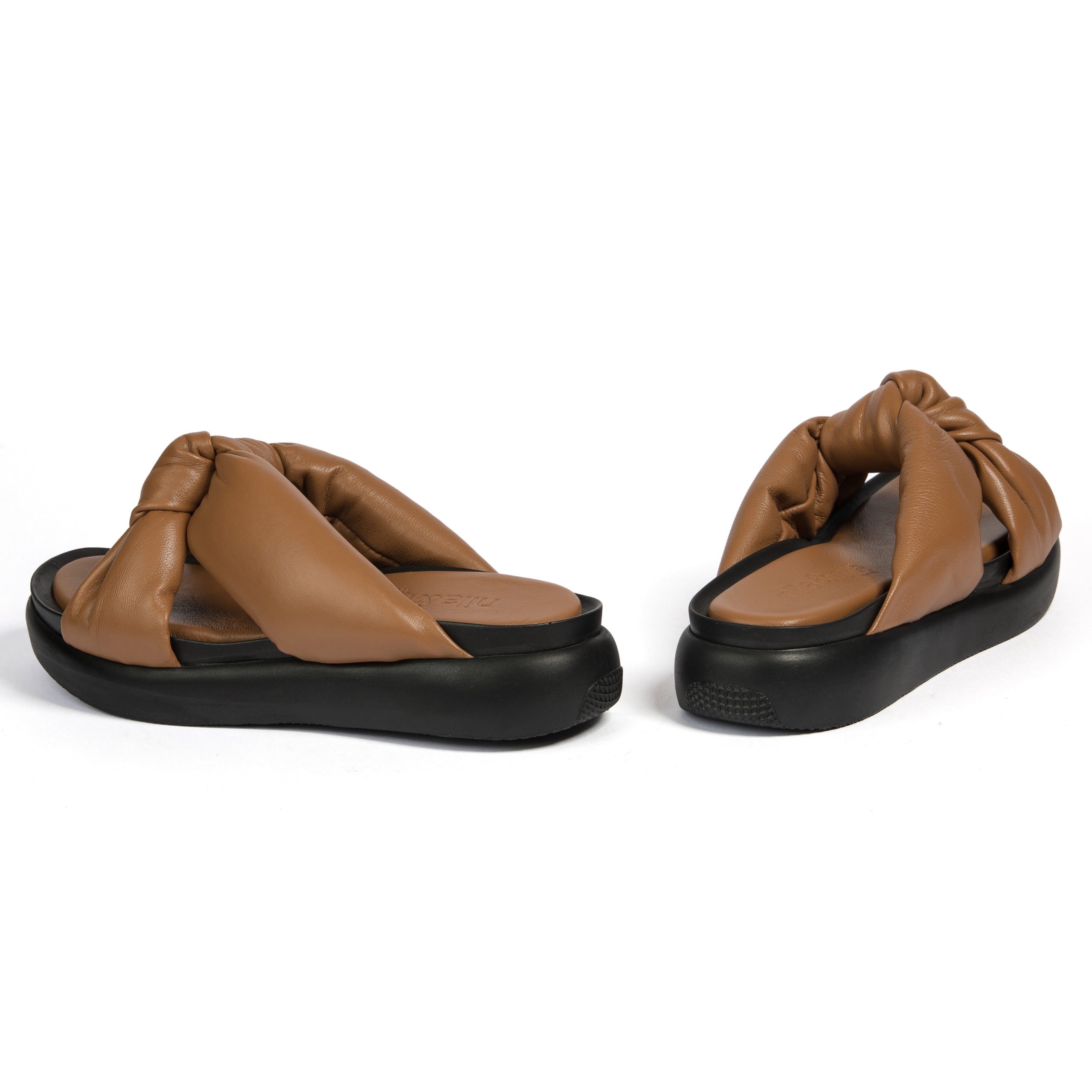 Сабо Nila Nila EE22001CUOIO brown 39 - ForteMarket Сабо Nila Nila EE22001CUOIO brown 39 купить,0