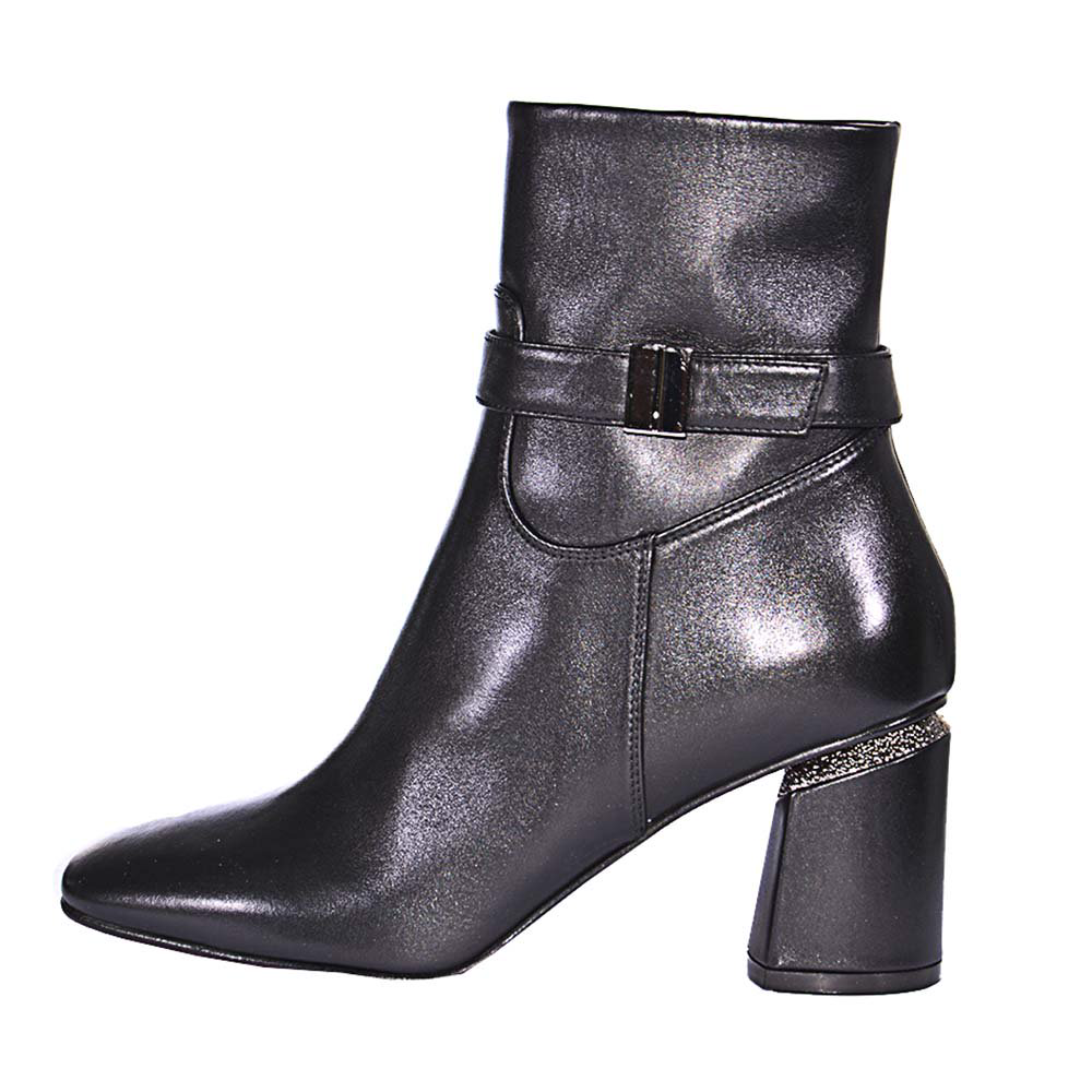 Полусапоги Giorgio Fabiani F19165 black 36 купить,NaN