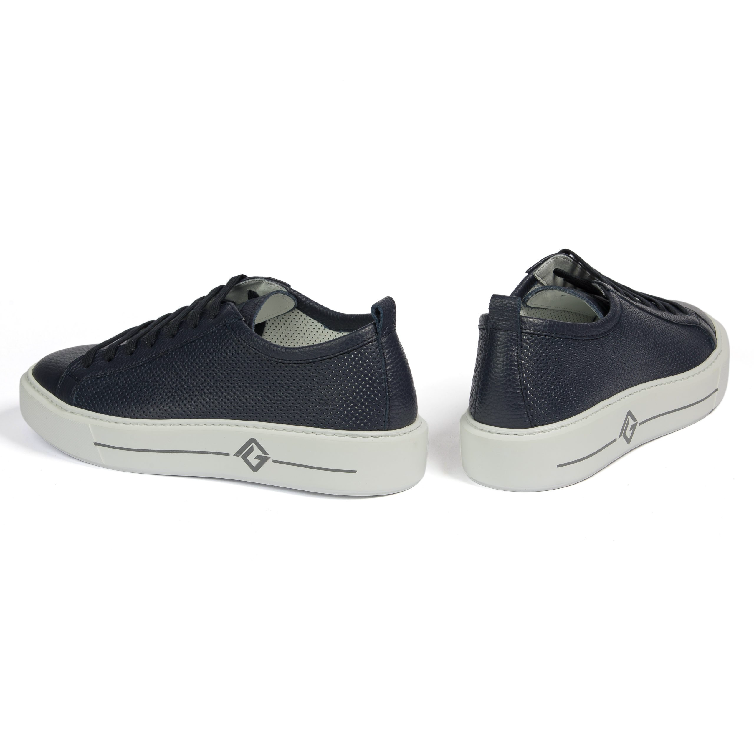 Кеды Lucaguerrini 11891 blue 41 купить,NaN