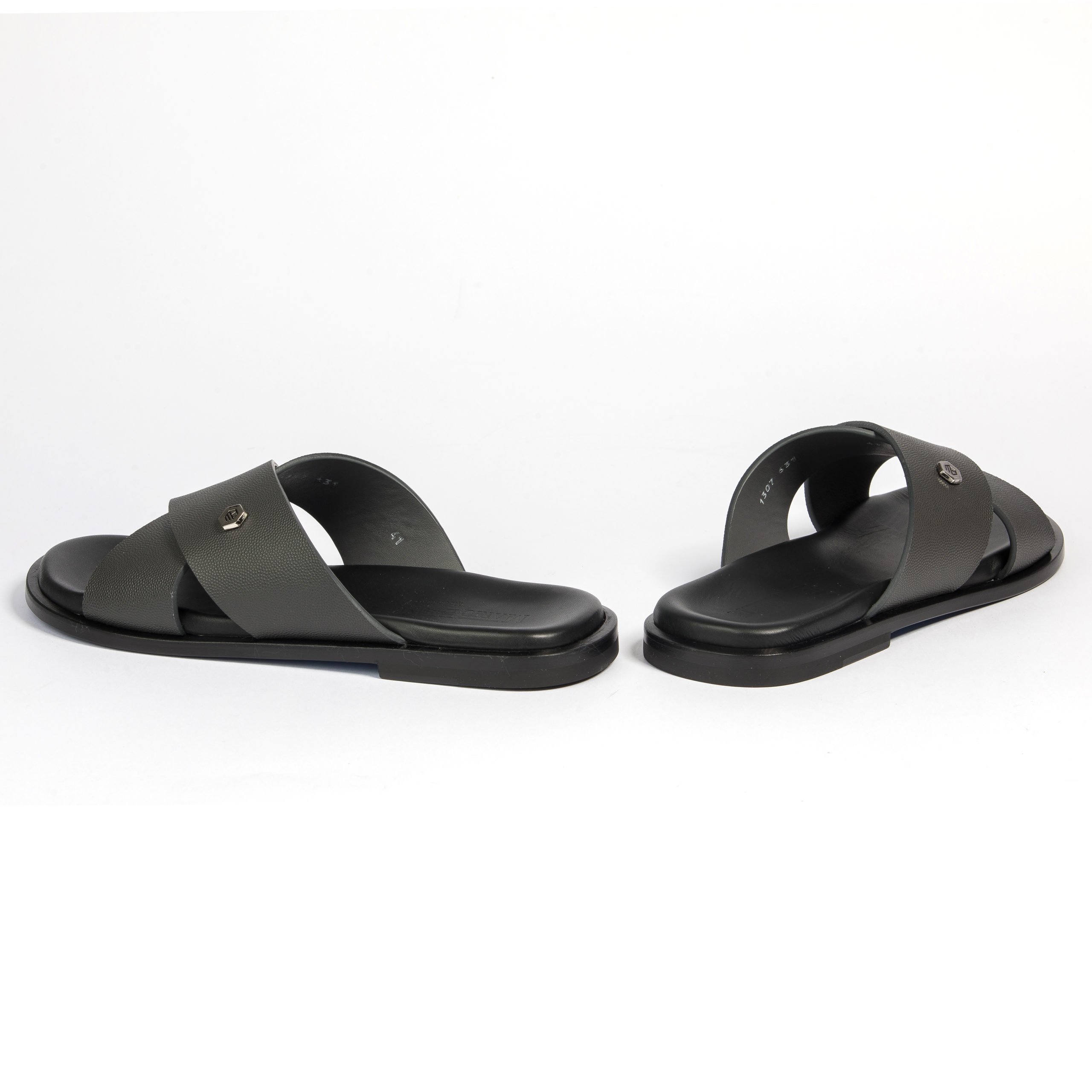 Шлепанцы Mario Bruni 1307 black 43 - ForteMarket Шлепанцы Mario Bruni 1307 black 43 купить,0
